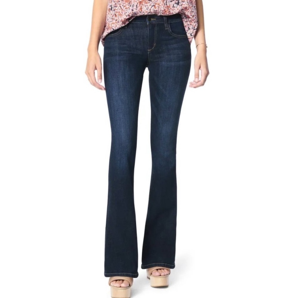 Joe’s Women’s size 27 x 32 Honey Bootcut Flare Stretch Low rise Jeans